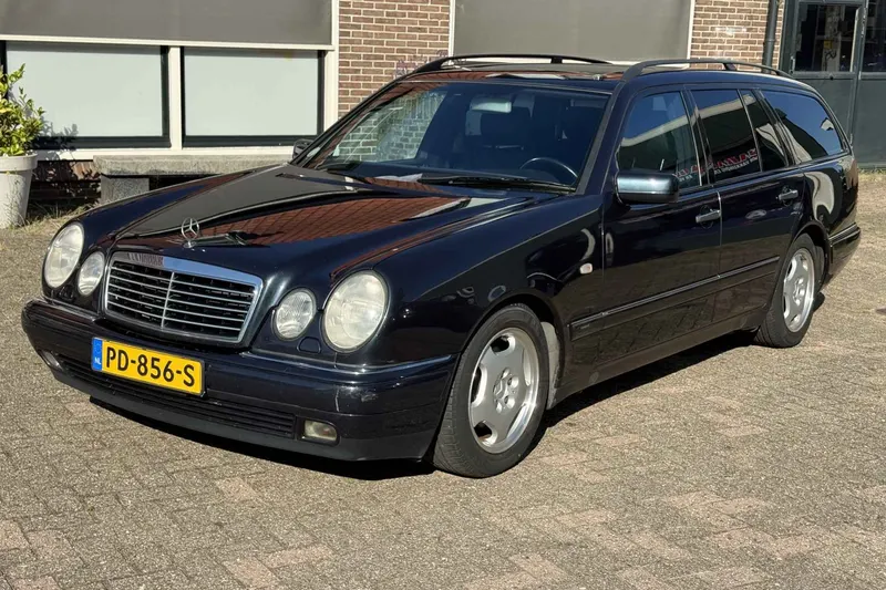 Mercedes-Benz E-Klasse (1999)