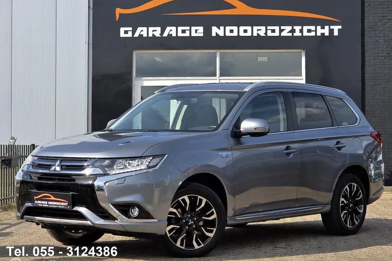 Mitsubishi Outlander (2018)