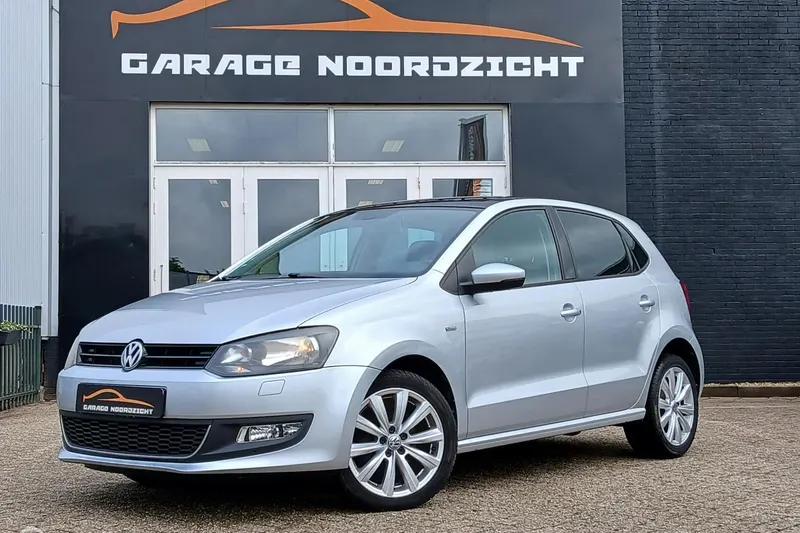 Volkswagen Polo (2015)