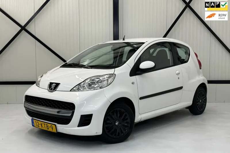 Peugeot 107 (2010)
