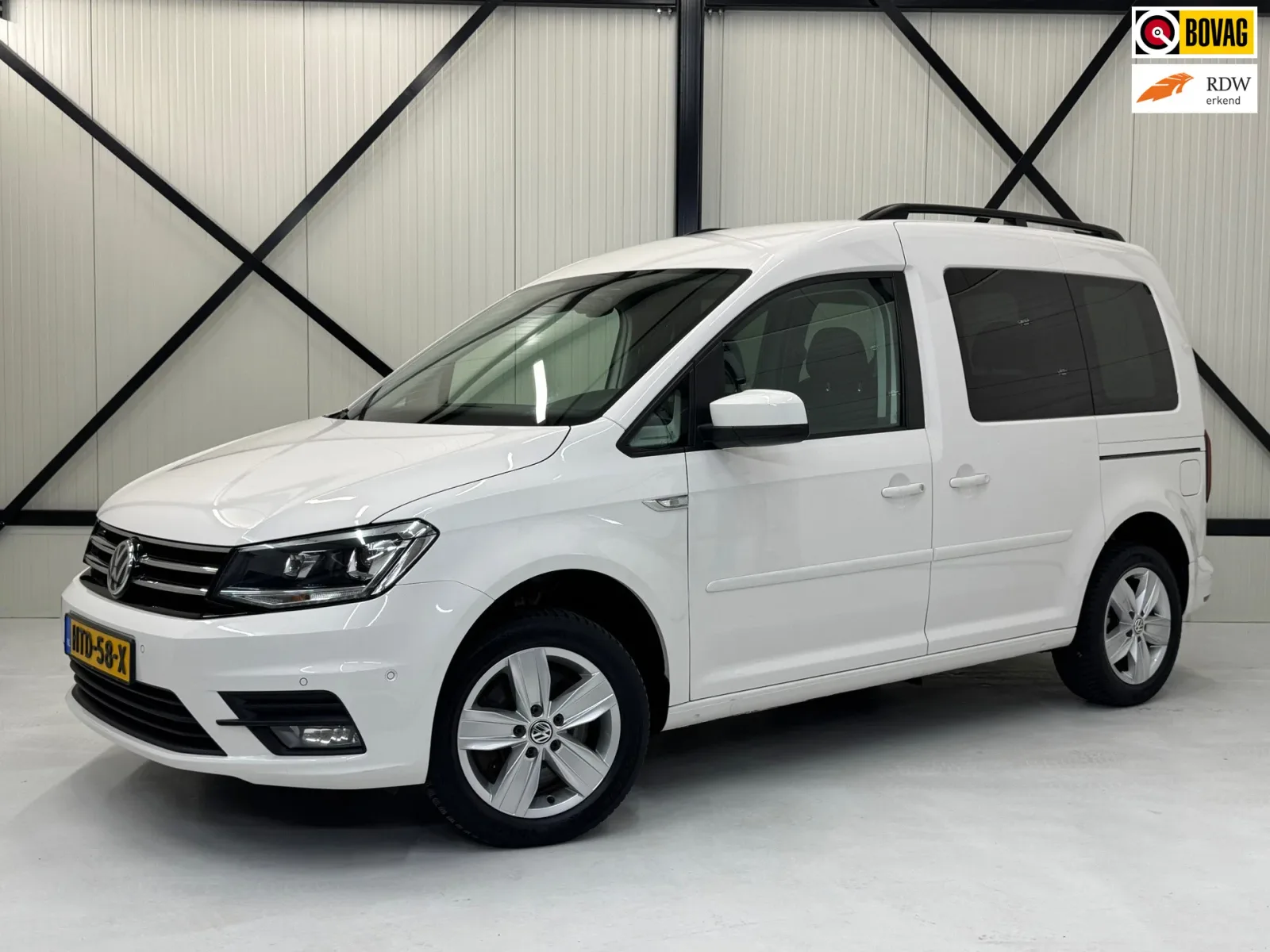 Volkswagen Caddy (2017) — foto 1