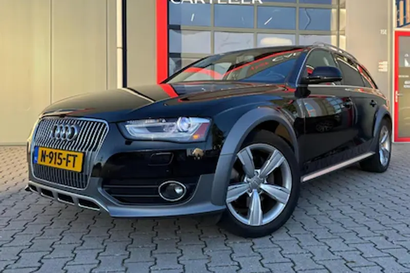 Audi A4 Allroad (2016)