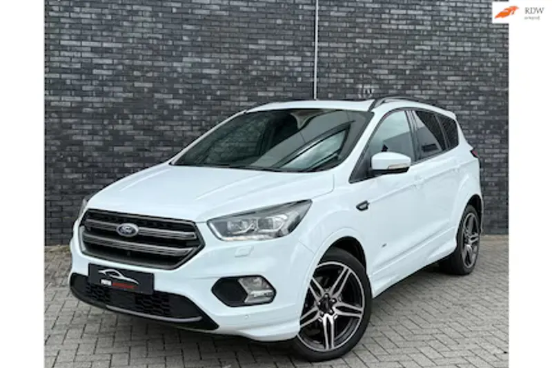 Ford Kuga (2000)