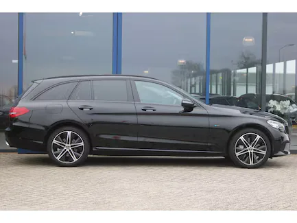 Mercedes-Benz C-Klasse (2020) — foto 1