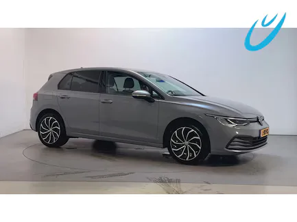 Volkswagen Golf (2020) — foto 1