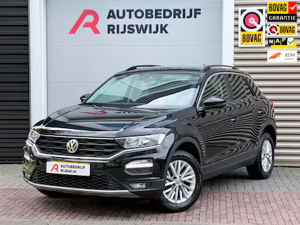 Volkswagen T-Roc (2019) — foto 1
