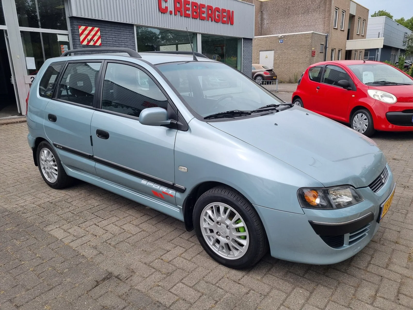 Mitsubishi Space Star (2003) — foto 1
