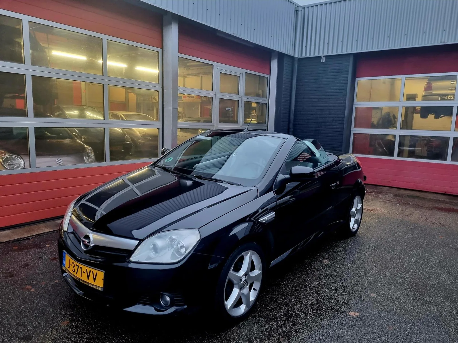 Opel Tigra TwinTop (2005) — foto 1