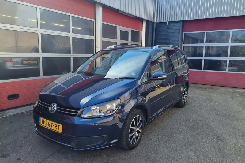 Volkswagen Touran (2012)