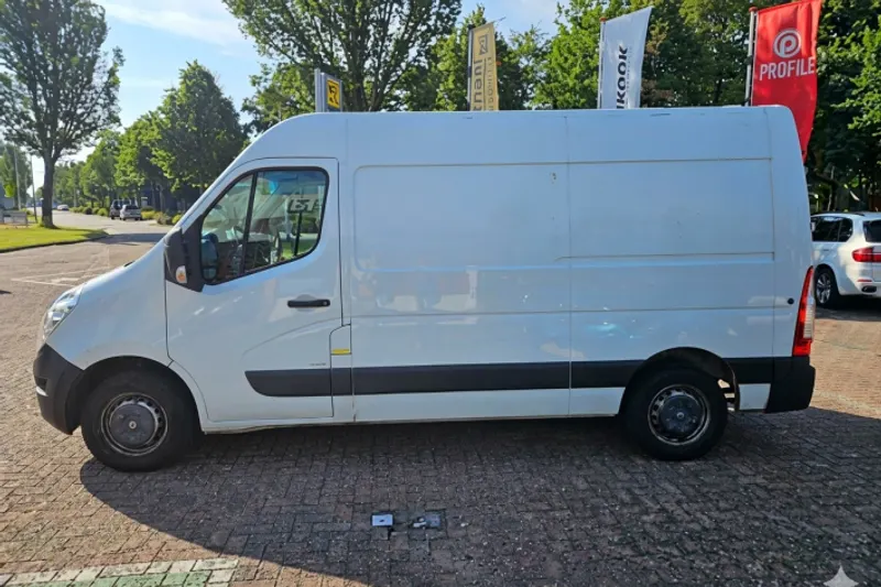 Opel Movano (2016)