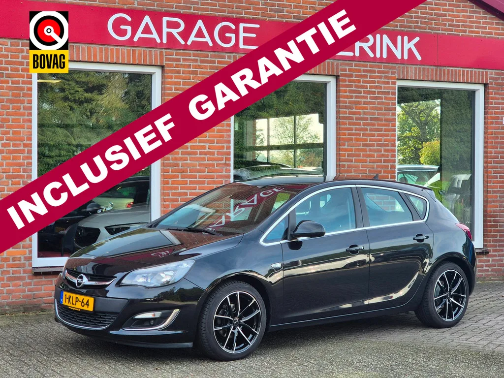 Opel Astra (2013) — foto 1