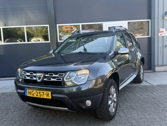 Dacia Duster (2015) — foto 1
