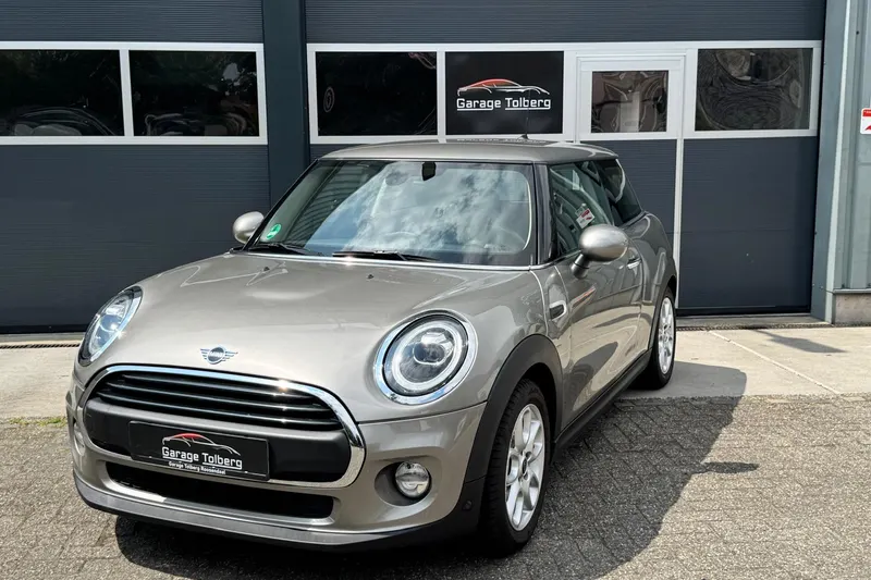 MINI One (2018)
