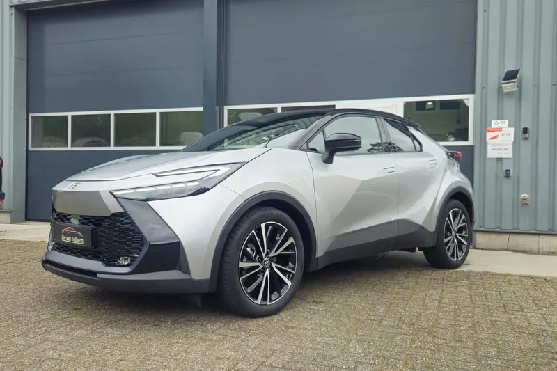 Toyota C-HR (2025)