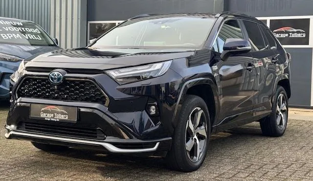 Toyota RAV4 (2022) — foto 1