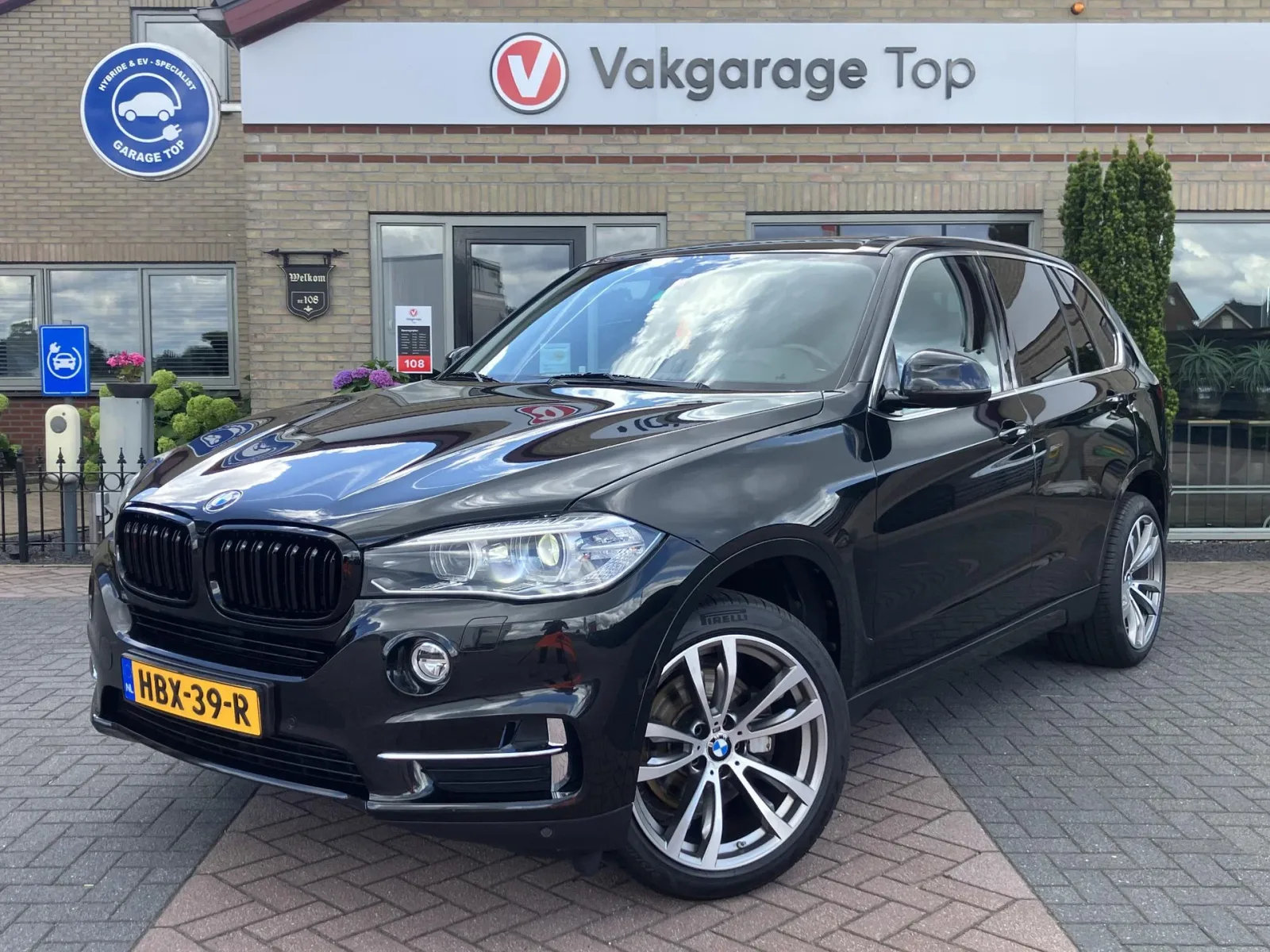 BMW X5 (2017) — foto 1