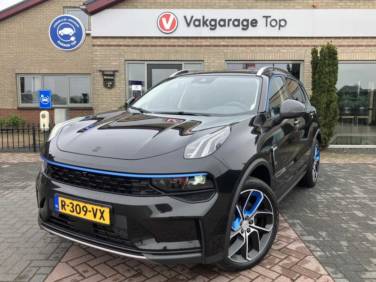 Lynk & Co 01 (2022) — foto 1