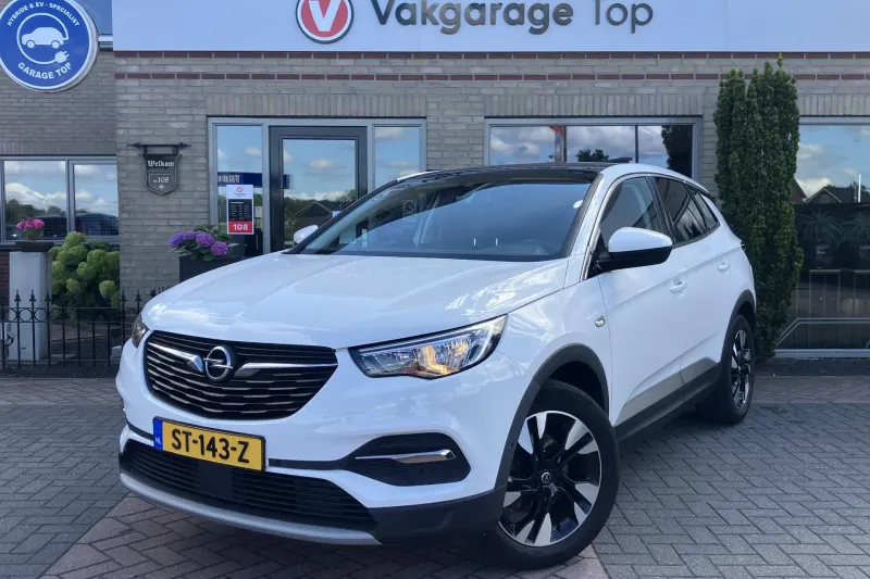 Opel Grandland X (2018)