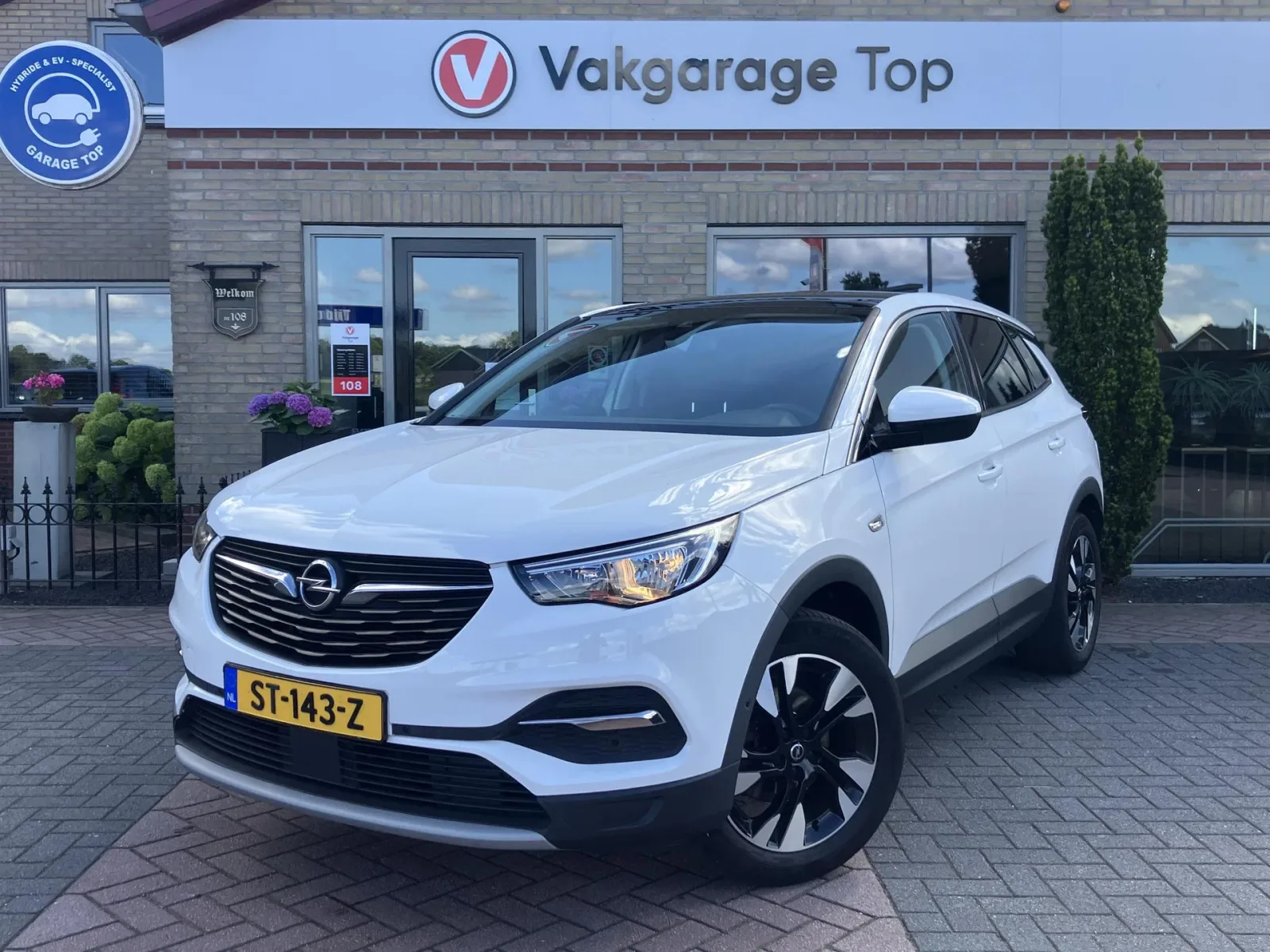 Opel Grandland X (2018) — foto 1
