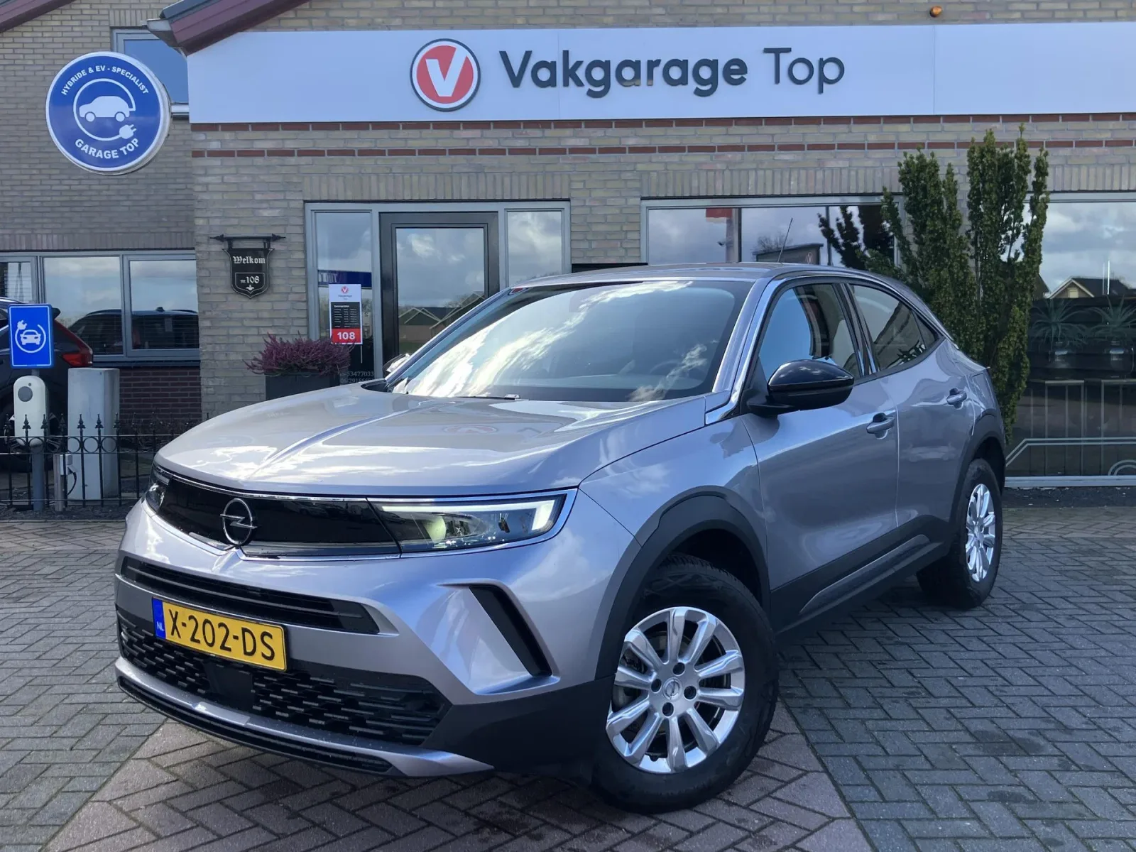 Opel Mokka (2023) — foto 1