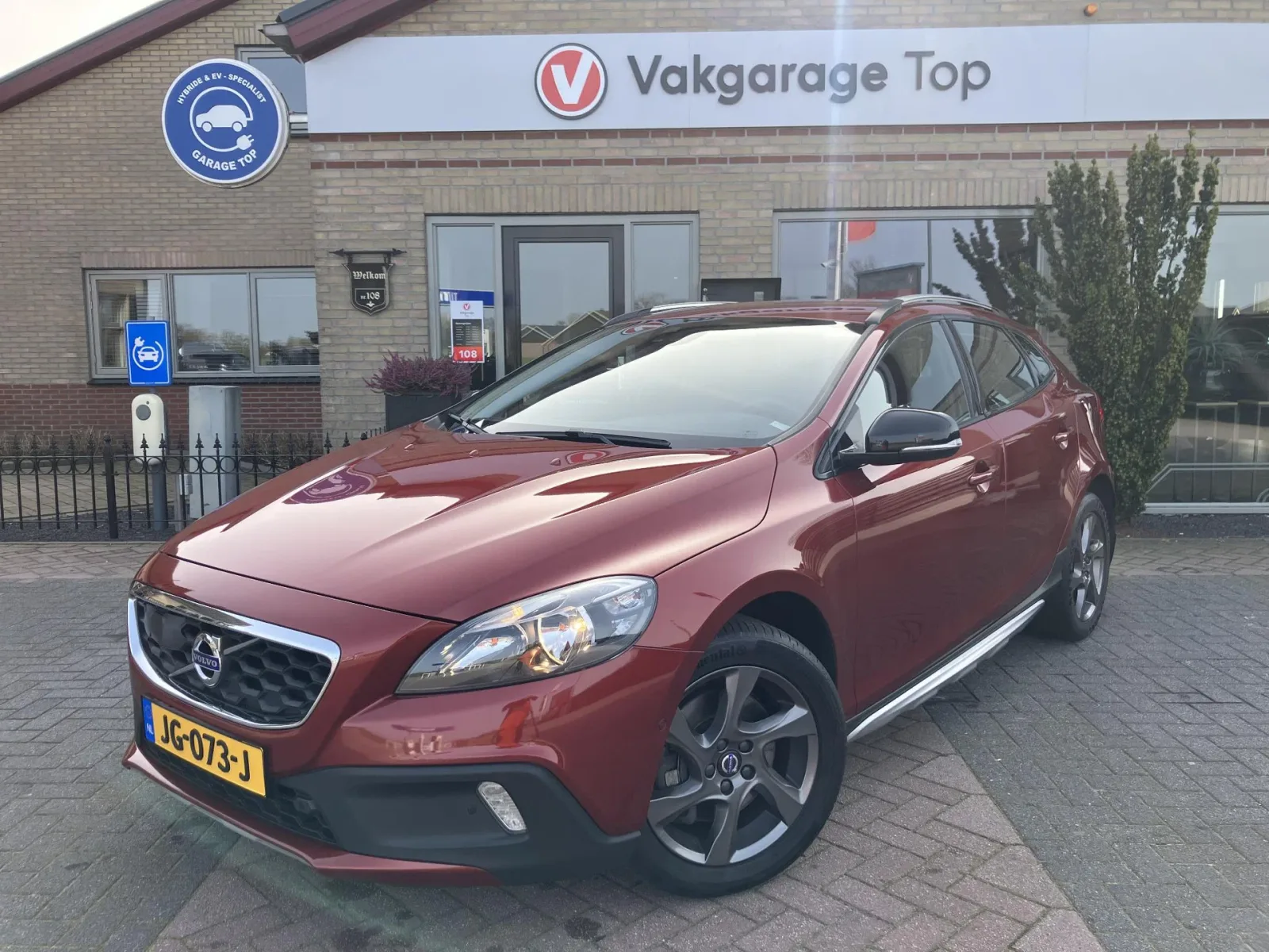 Volvo V40 (2016) — foto 1