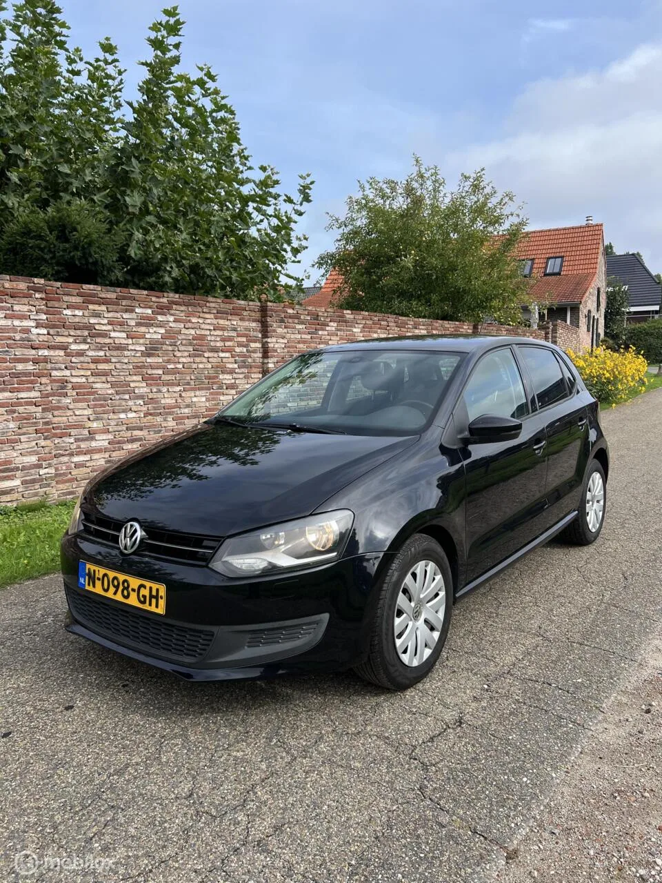 Volkswagen Polo (2012) — foto 1
