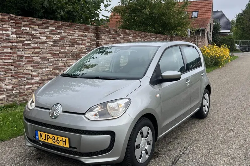 Volkswagen Up! (2014)