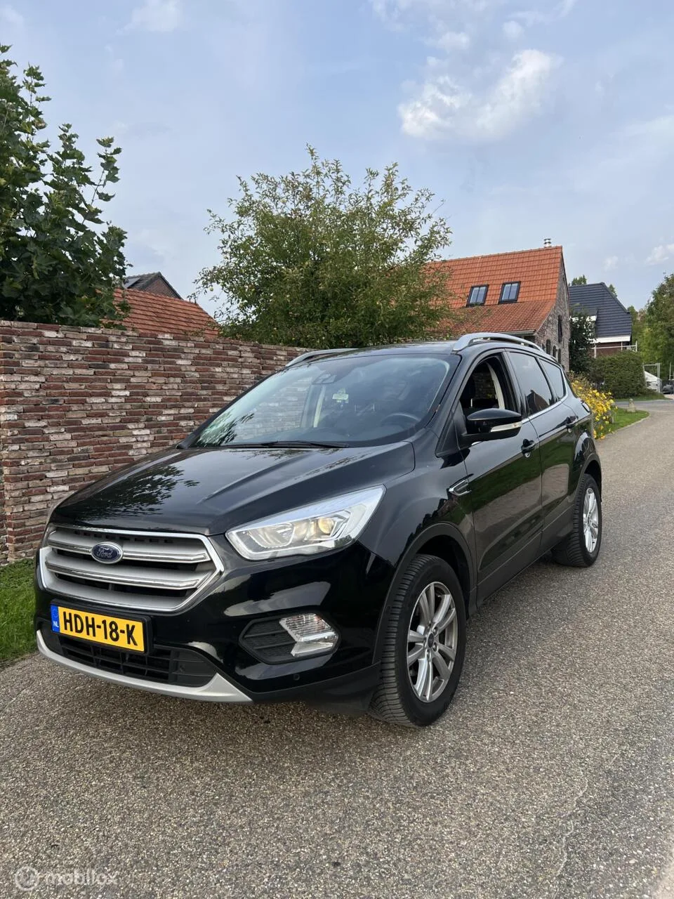Ford Kuga (2018) — foto 1