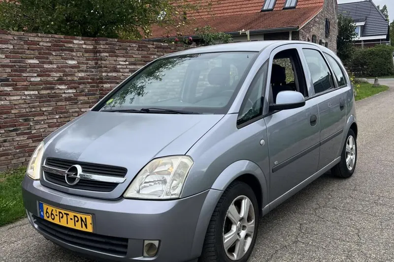 Opel Meriva (2004)