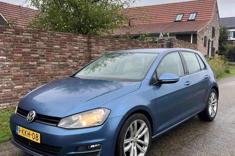Volkswagen Golf (2013)