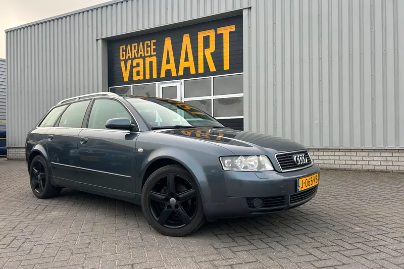 Audi A4 (2004)