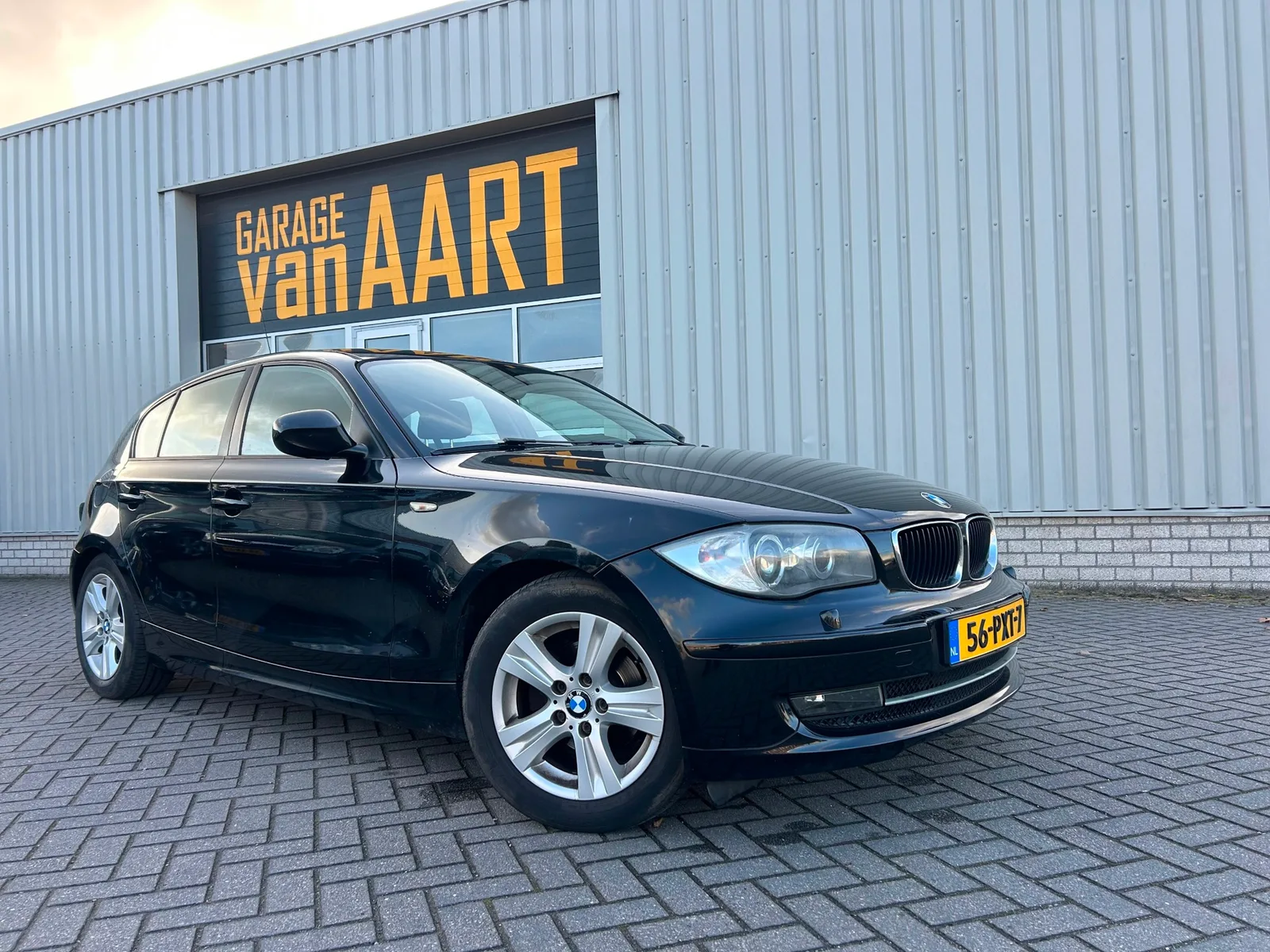 BMW 1-Serie (2011) — foto 1