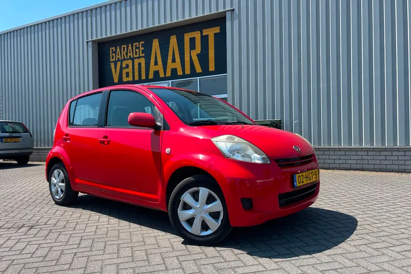 Daihatsu Sirion 2 (2008)