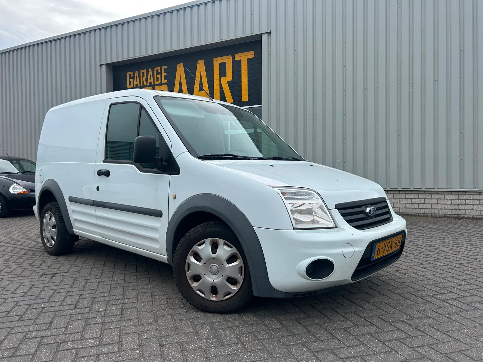 Ford Transit Connect (2010) — foto 1
