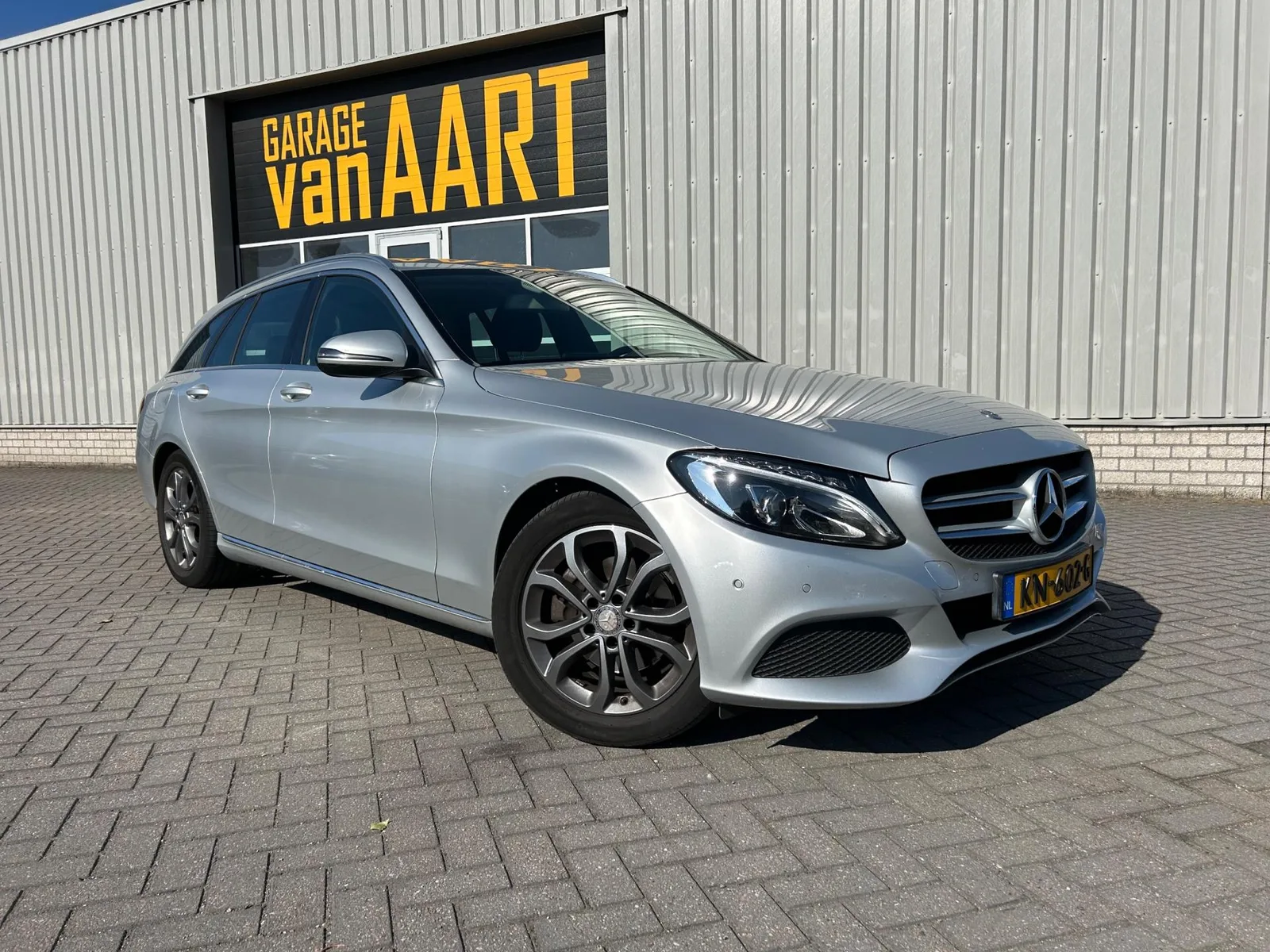 Mercedes-Benz C-Klasse (2015) — foto 1