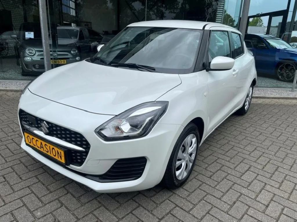 Suzuki Swift (2024) — foto 1