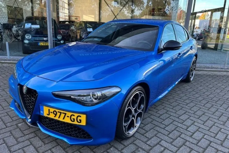 Alfa Romeo Giulia (2020)