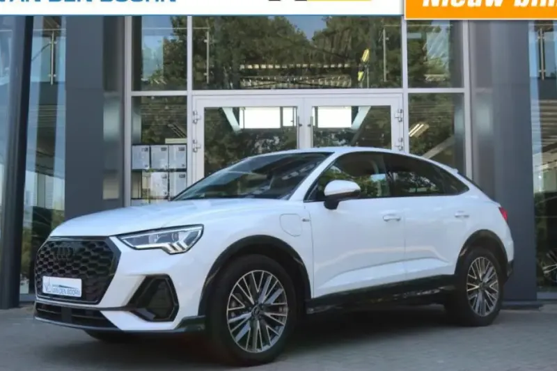 Audi Q3 (2023)