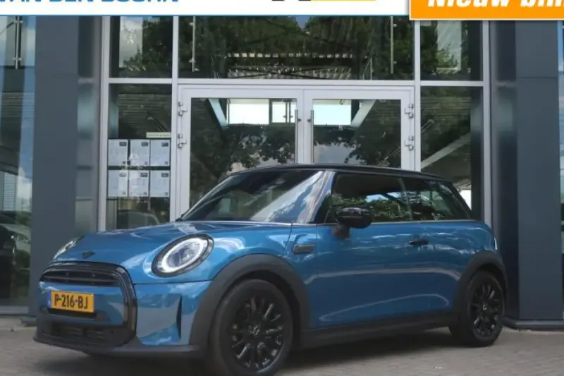 MINI Cooper (2022)