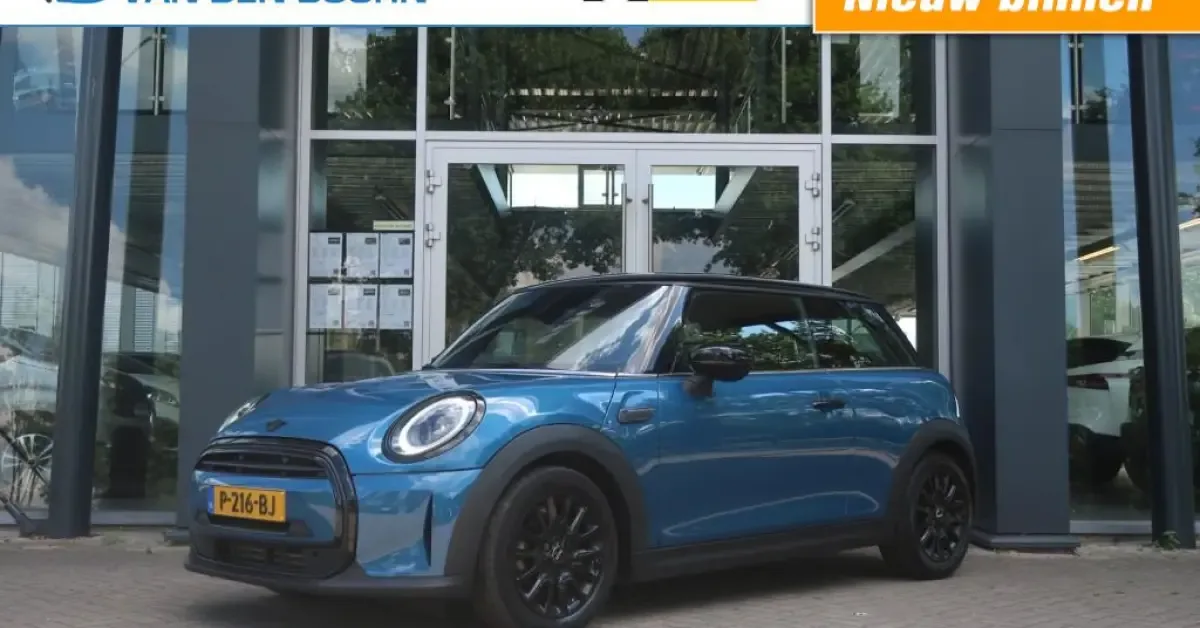 MINI Cooper (2022) — foto 1