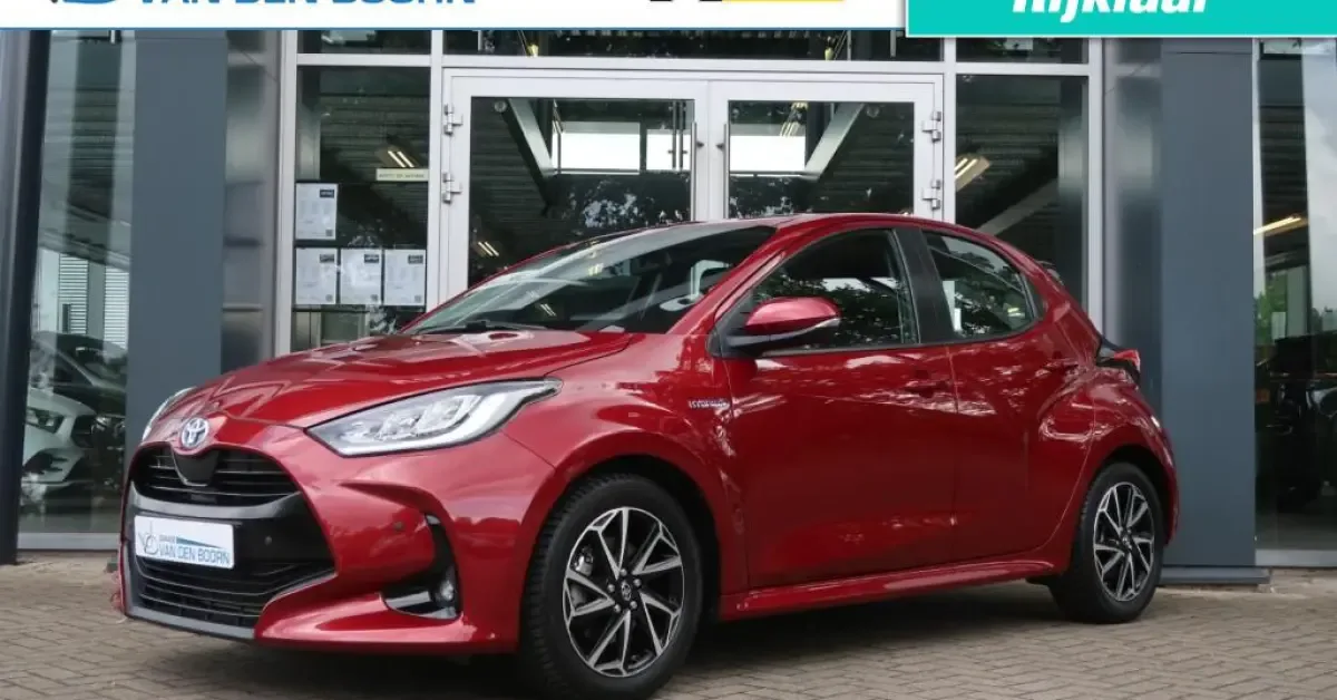 Toyota Yaris (2020) — foto 1