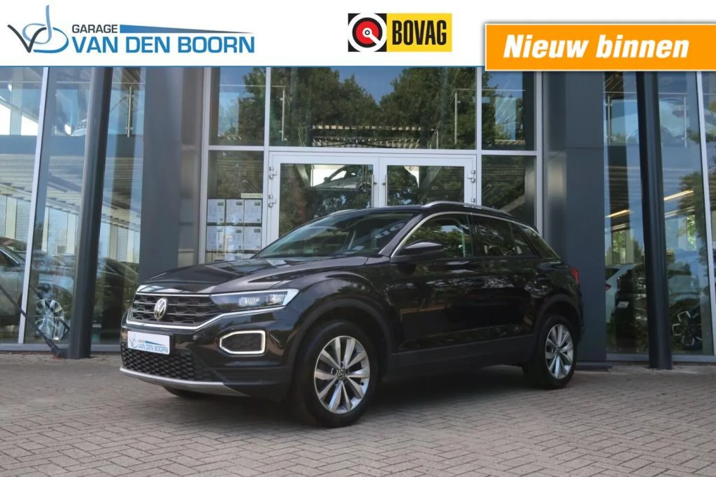 Volkswagen T-Roc (2021) — foto 1