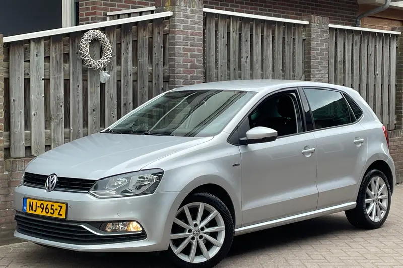 Volkswagen Polo (2015)