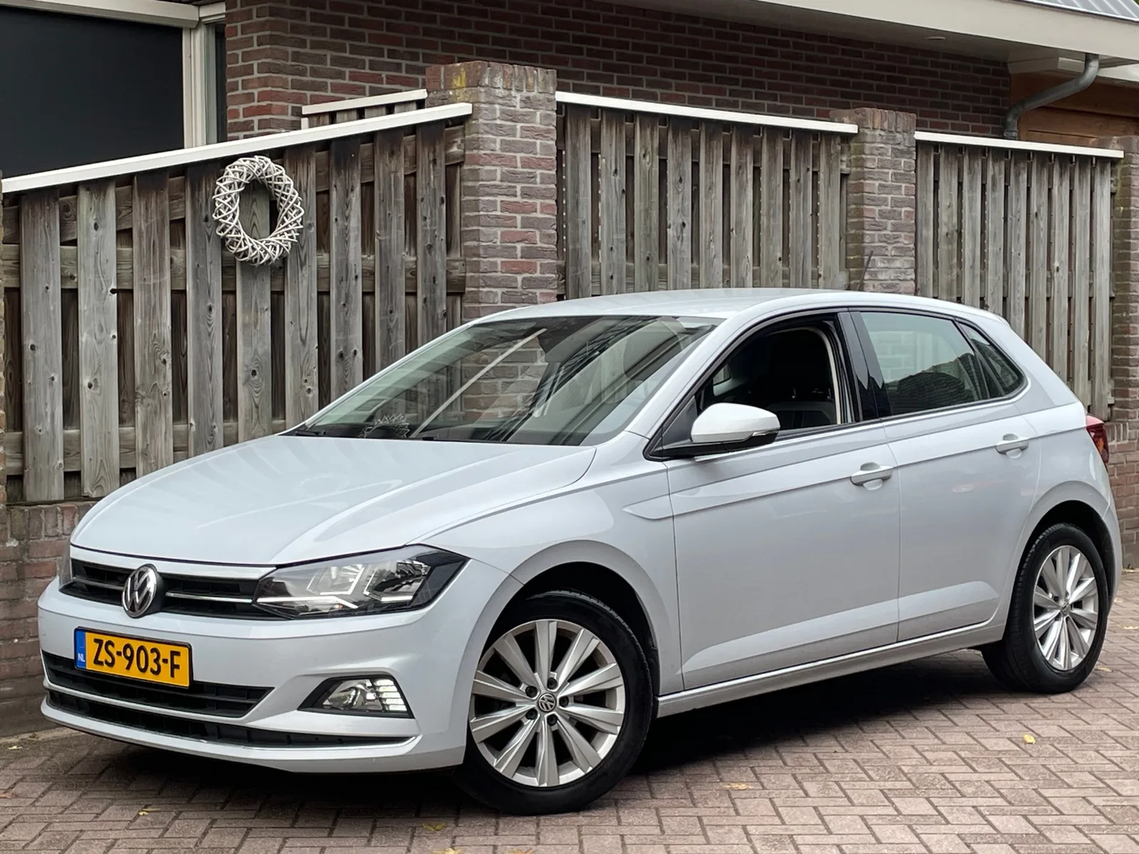 Volkswagen Polo (2019) — foto 1