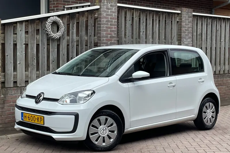 Volkswagen Up! (2020)