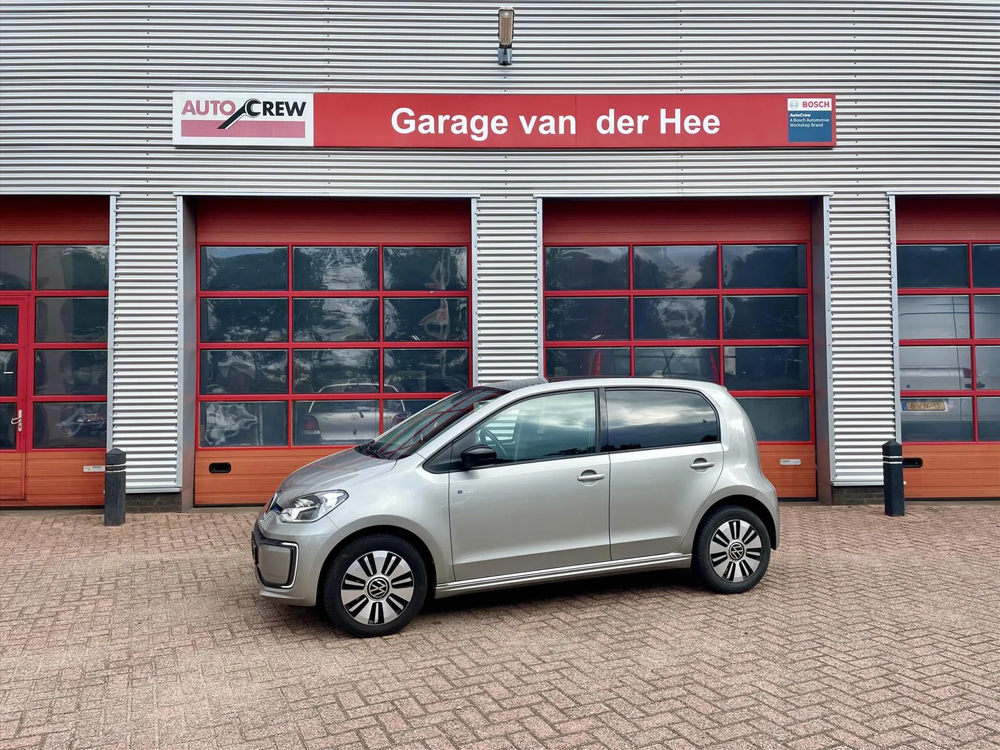 Volkswagen E-Up! (2020) — foto 1