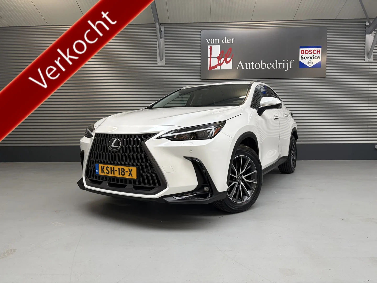 Lexus NX (2025) — foto 1