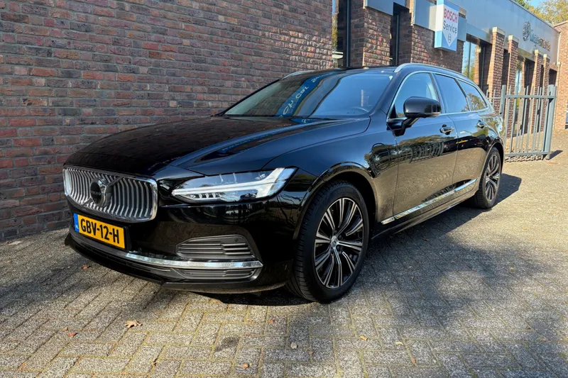 Volvo V90 (2021)