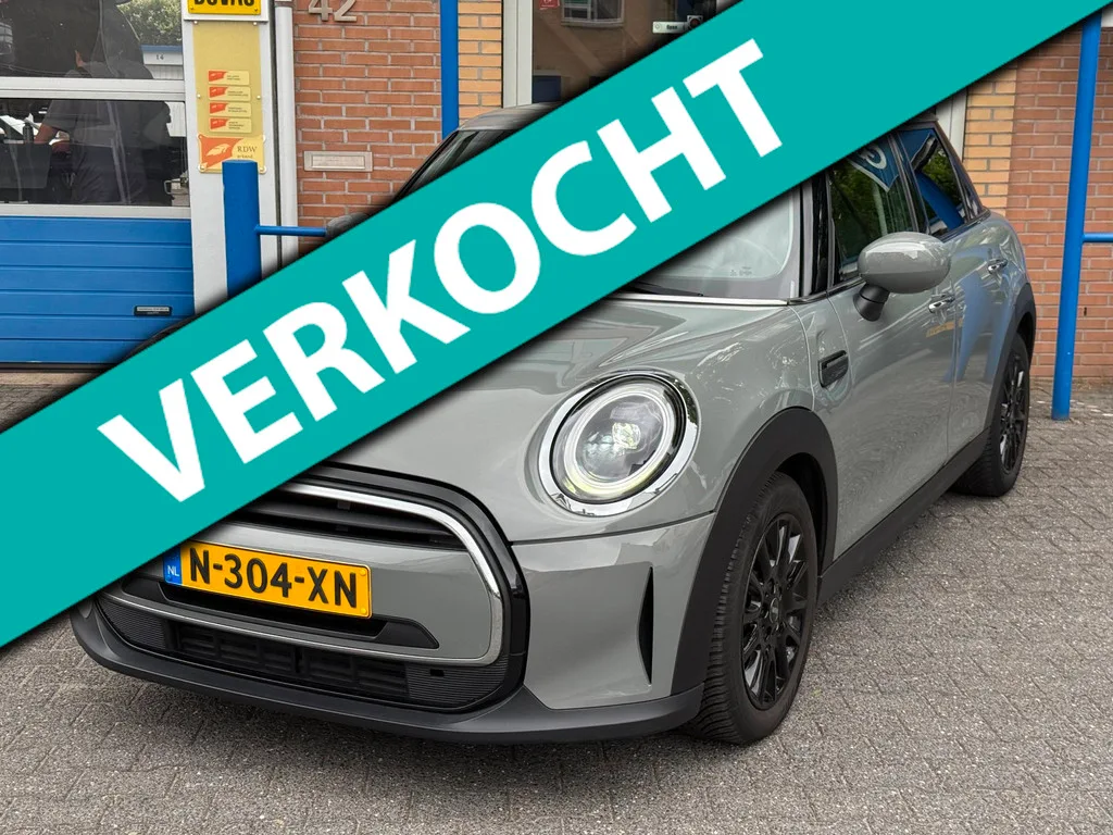 MINI One (2022) — foto 1