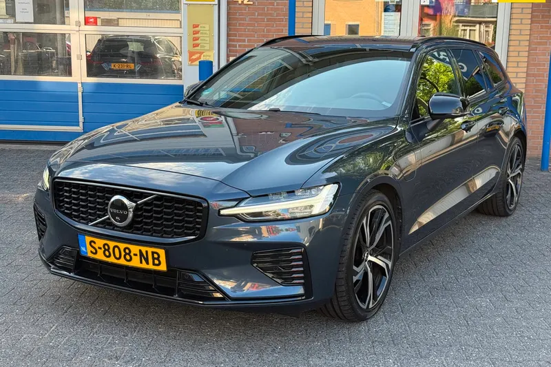 Volvo V60 (2023)